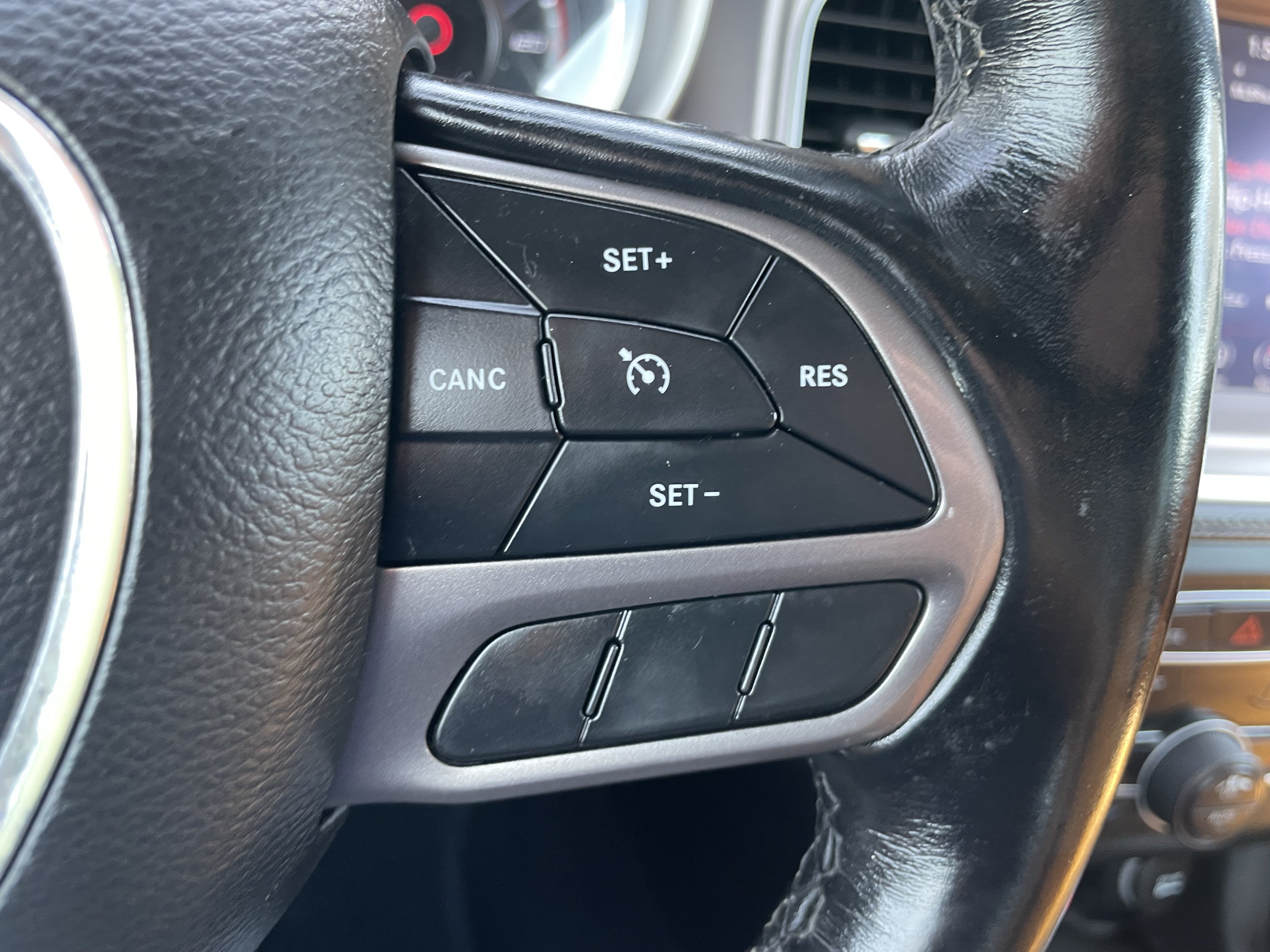 Used 2021 Dodge Charger SXT w/ Plus Group RWD image 16