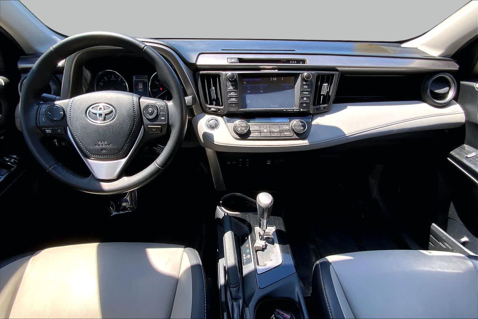 Used 2018 Toyota RAV4 Limited w/ All Weather Liner Package AWD/4WD image 16