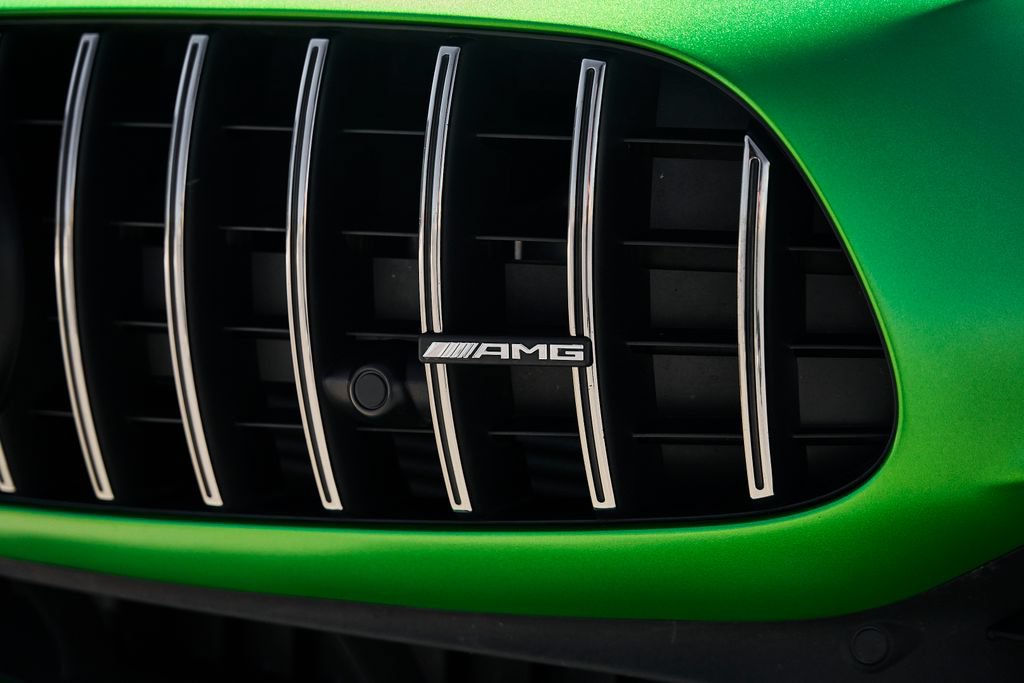 Used 2018 Mercedes-Benz AMG GT R image 9