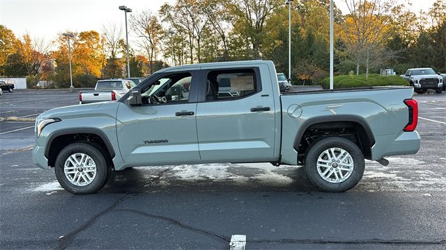 New 2026 Toyota Tundra SR5 w/ SR5 Convenience Package image 4