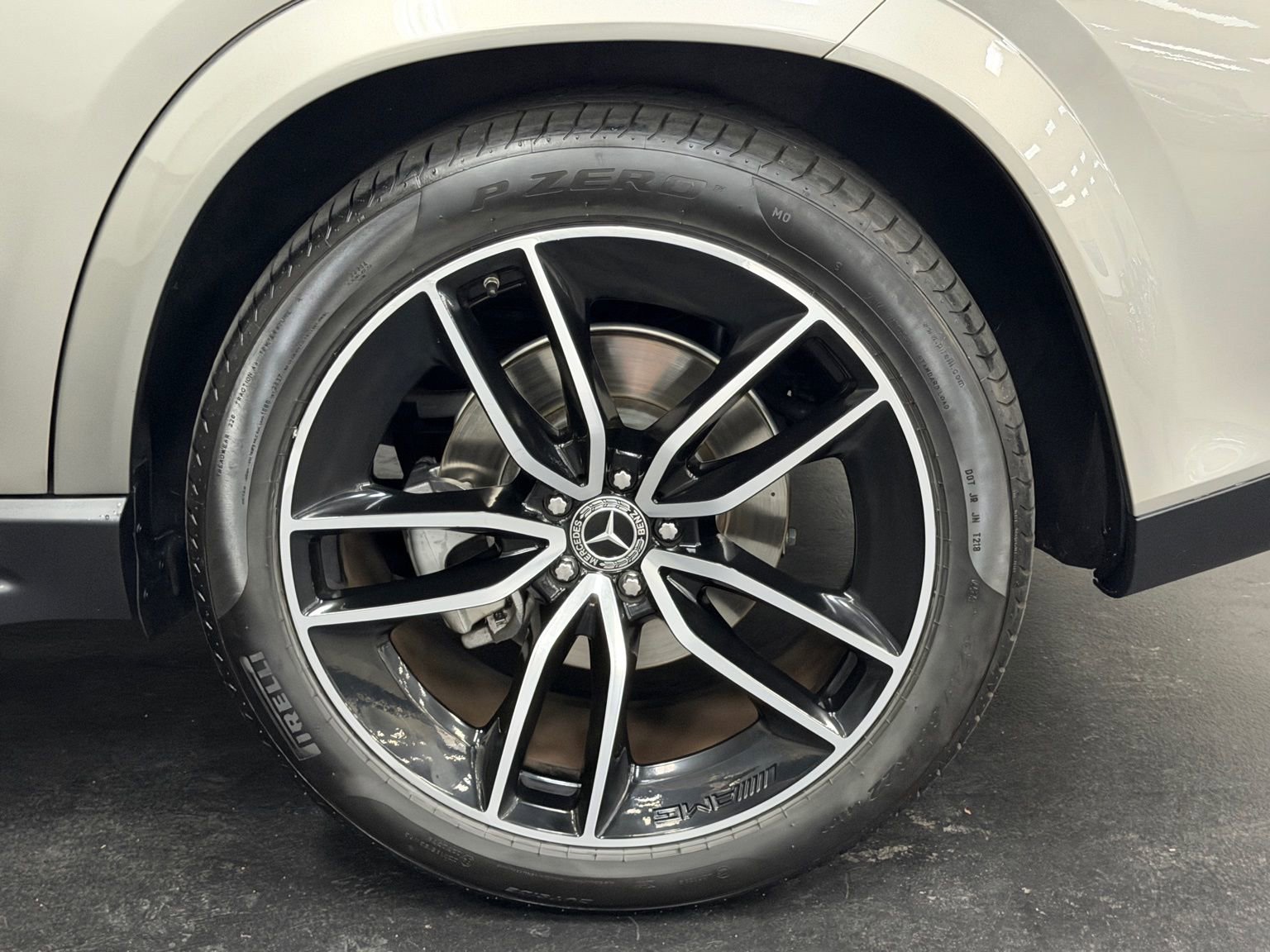 Certified 2023 Mercedes-Benz GLE 450 4MATIC image 17