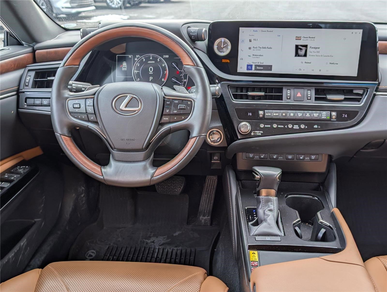 Used 2024 Lexus ES 350 w/ Technology Package image 17