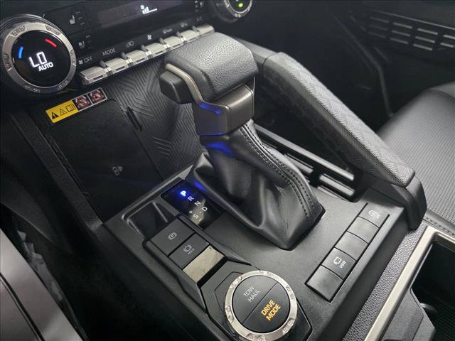 Used 2025 Toyota 4Runner Limited RWD image 14