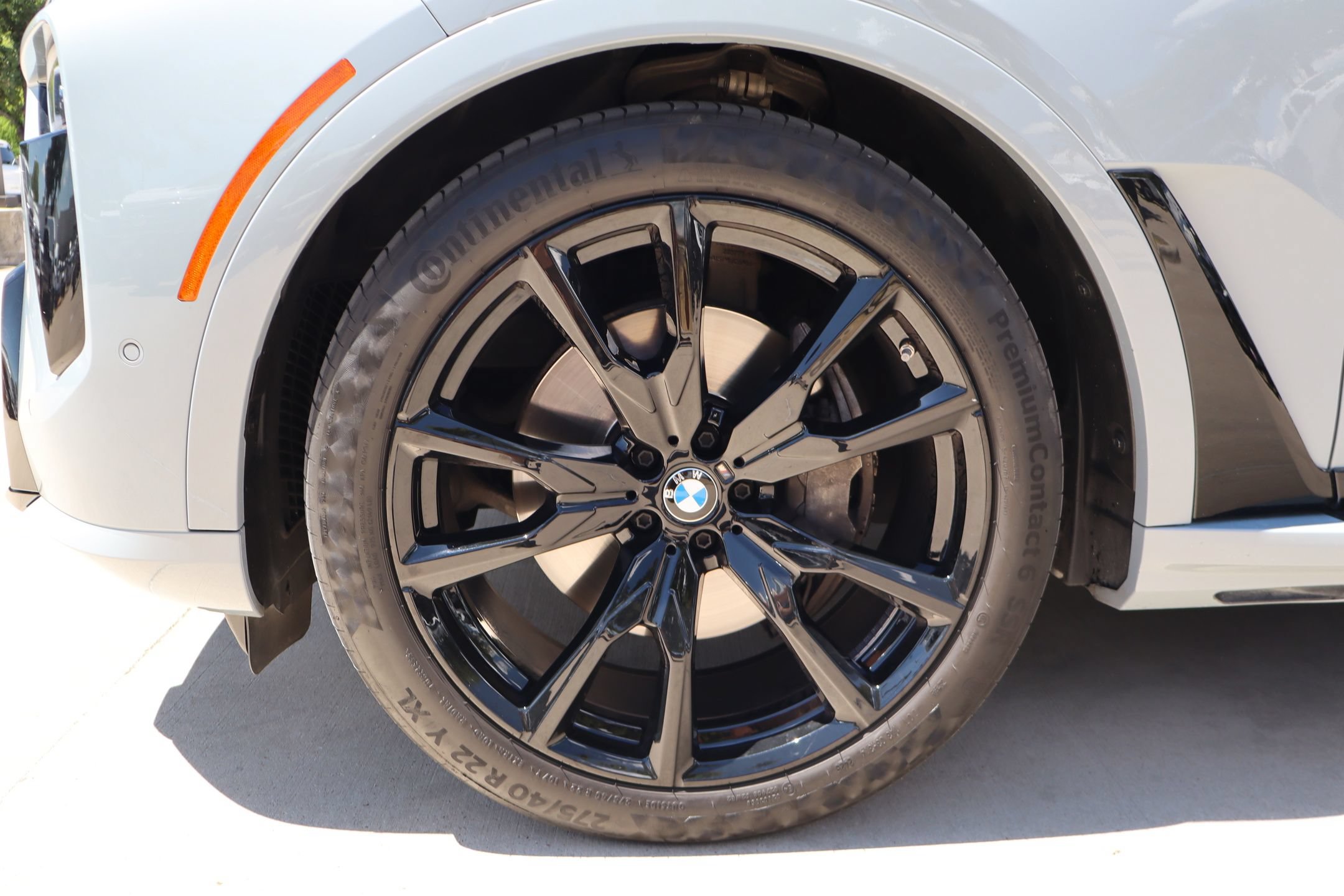 Used 2025 BMW X7 xDrive40i AWD/4WD image 10