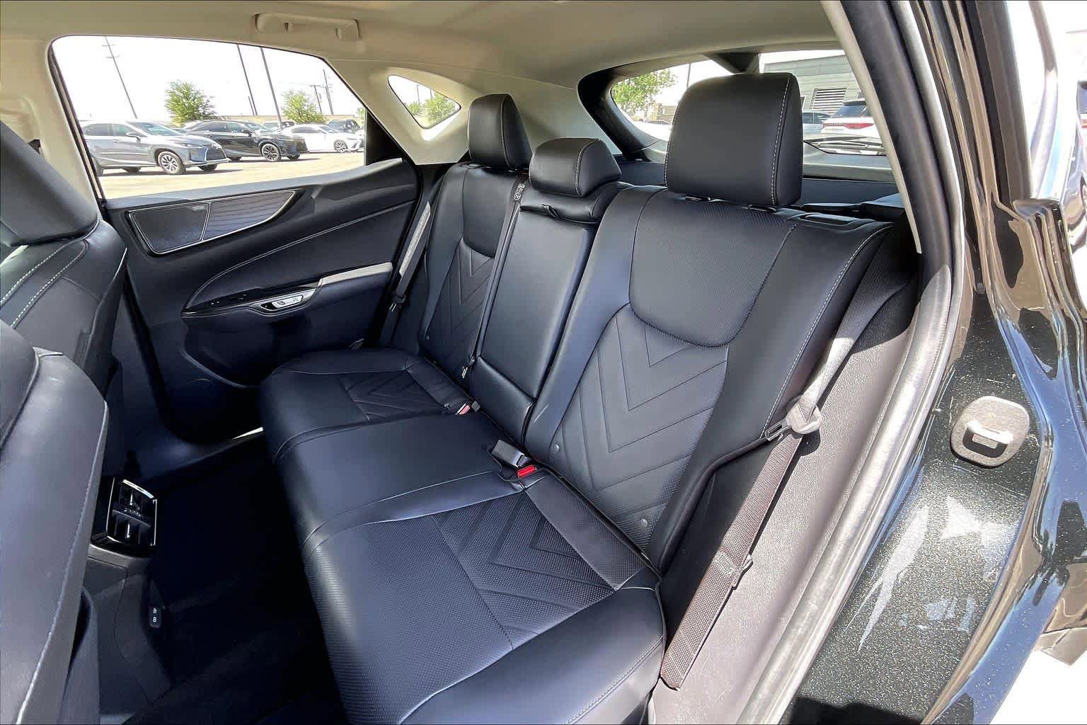 Used 2024 Lexus NX 350h AWD w/ Vision Package image 19