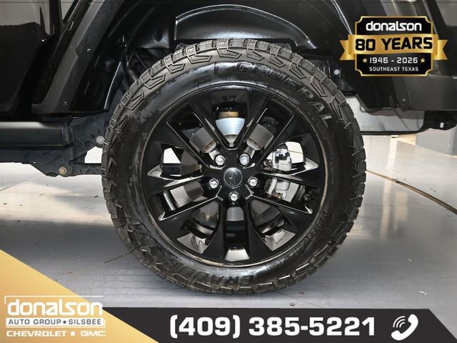 Used 2025 Jeep Gladiator Overland AWD/4WD image 13