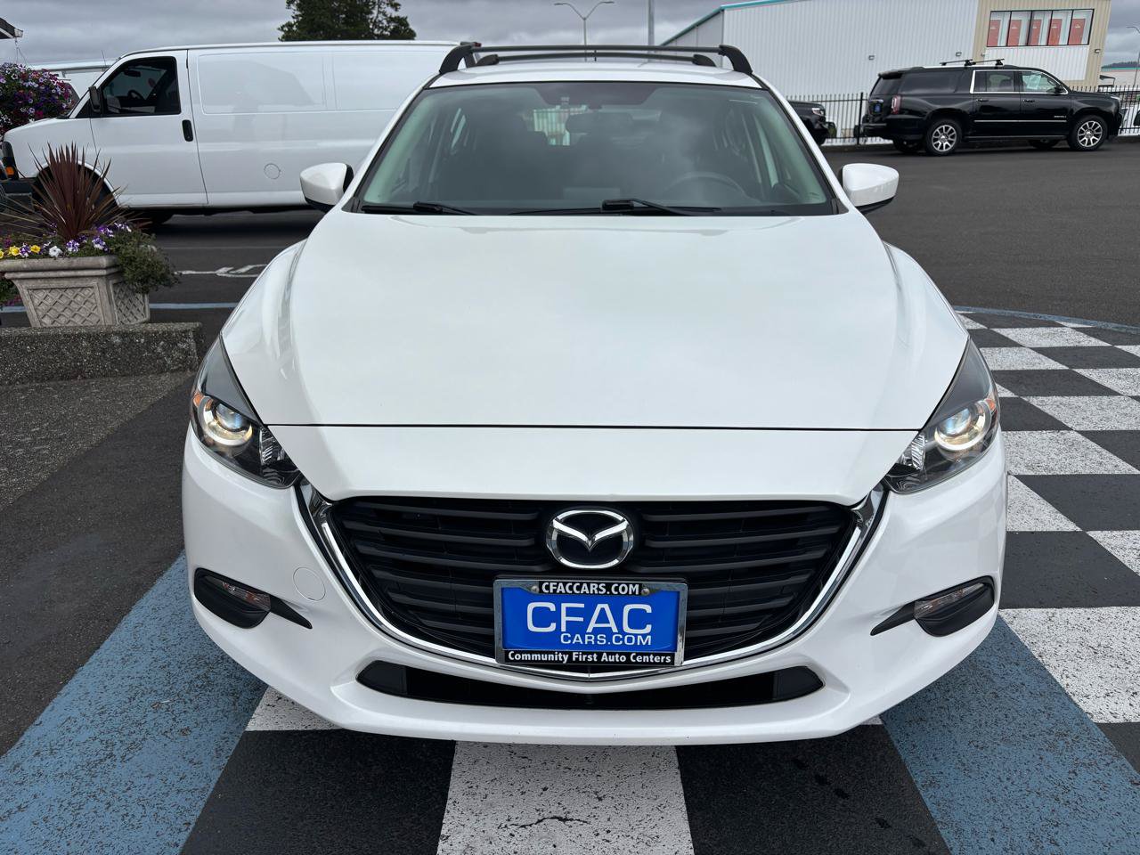 Used 2017 MAZDA MAZDA3 Sport FWD image 8