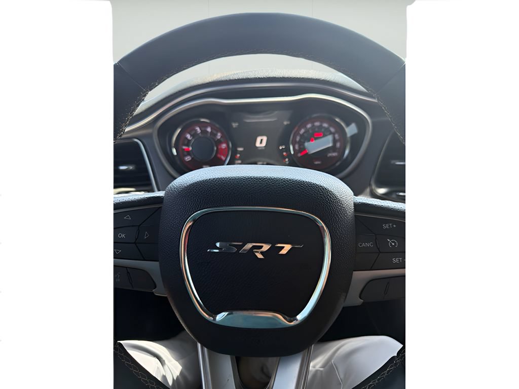Used 2016 Dodge Challenger SRT Hellcat RWD image 16