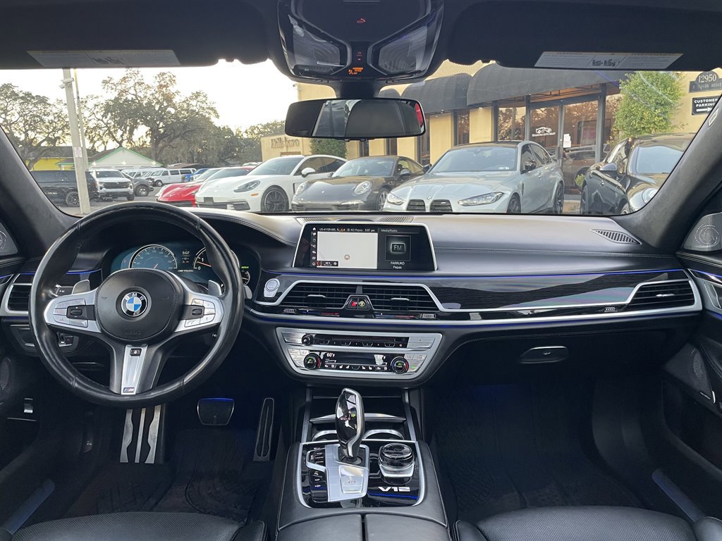 Used 2018 BMW M760i xDrive w/ Luxury Rear Seating Package AWD/4WD image 3