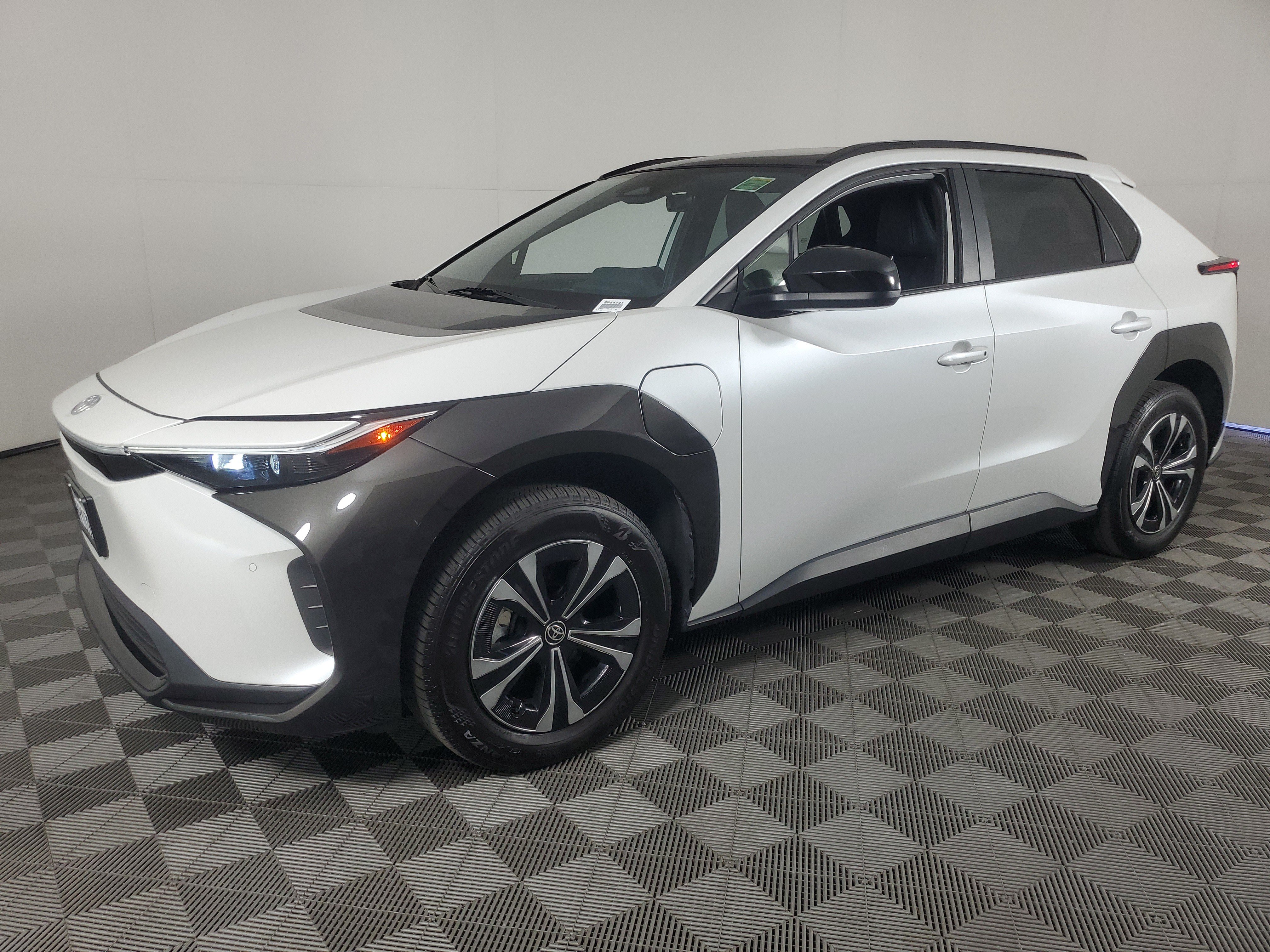Used 2024 Toyota bZ4X FWD w/ Weather Package image 8