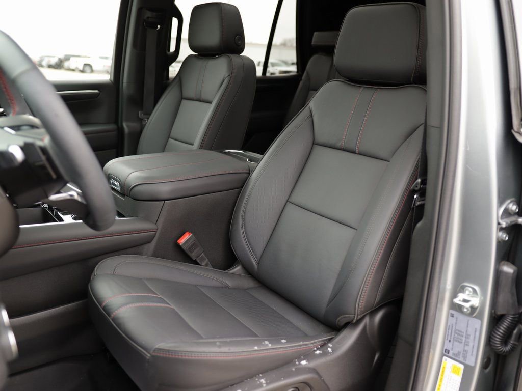 Used 2025 Chevrolet Tahoe RST w/ Comfort Package image 25