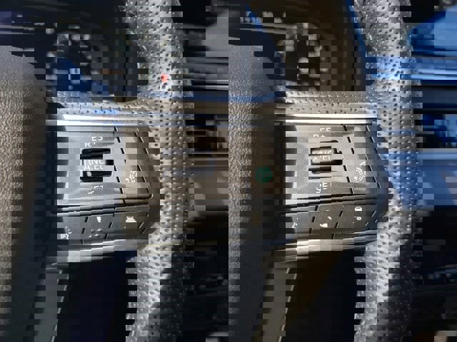 Used 2024 Mitsubishi Outlander SE image 19