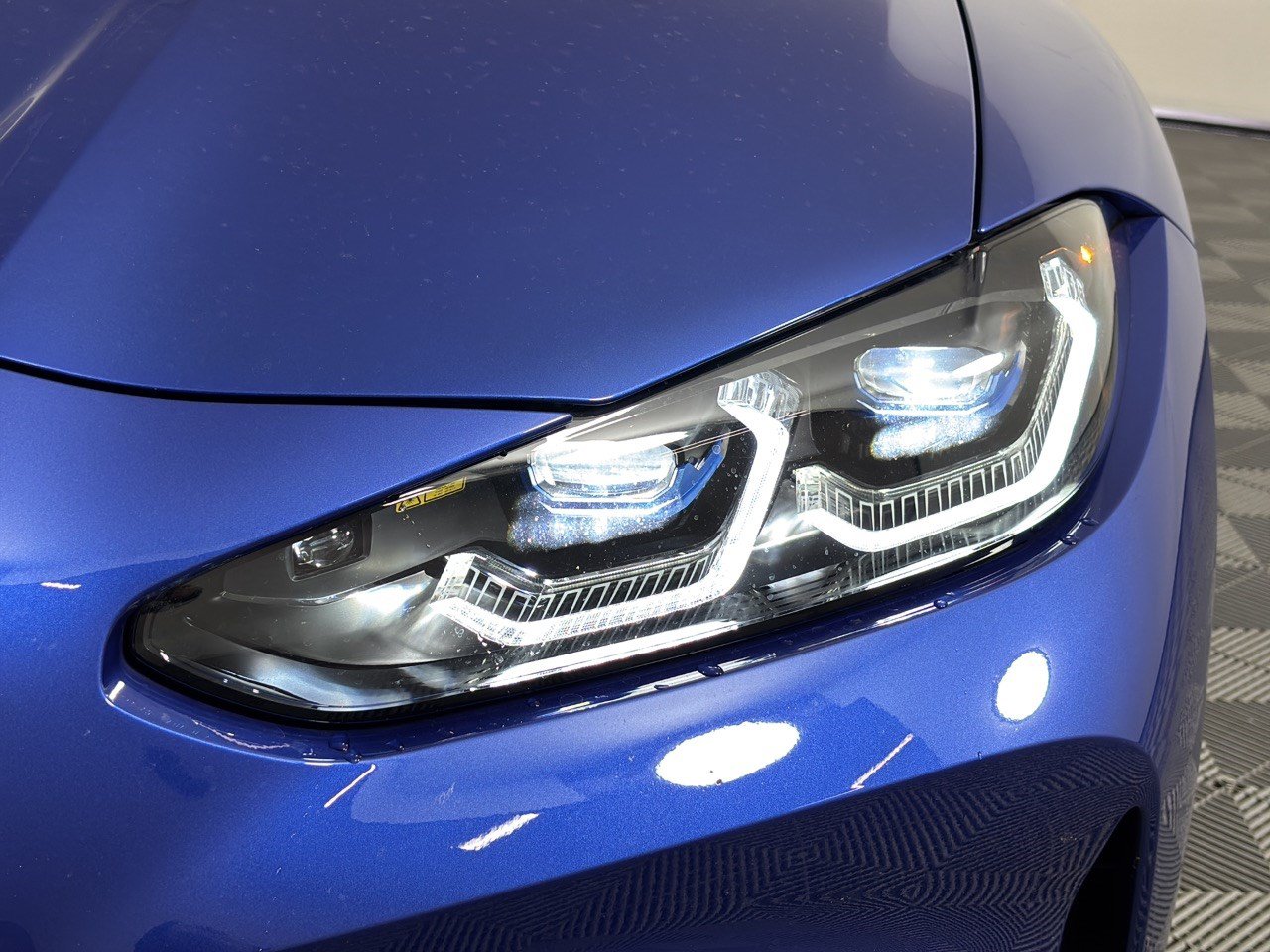 Used 2023 BMW M3 RWD image 12