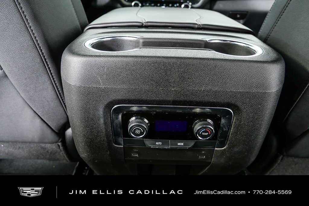 Used 2025 Chevrolet Tahoe LT RWD image 18