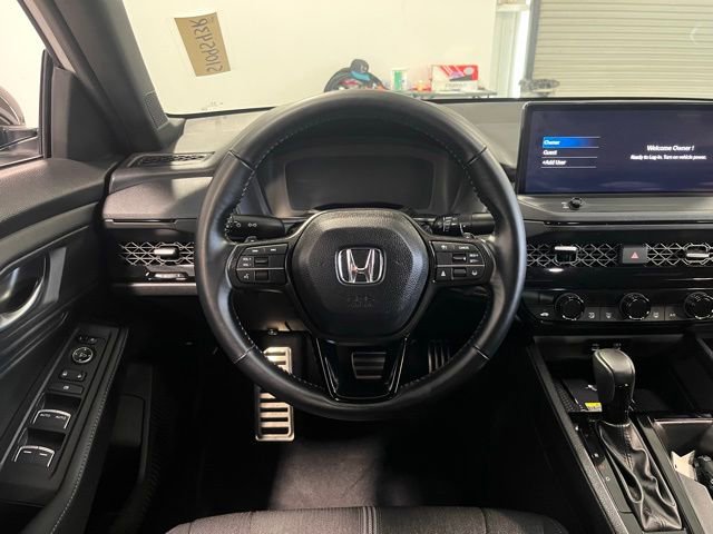 Used 2025 Honda Accord Sport image 21