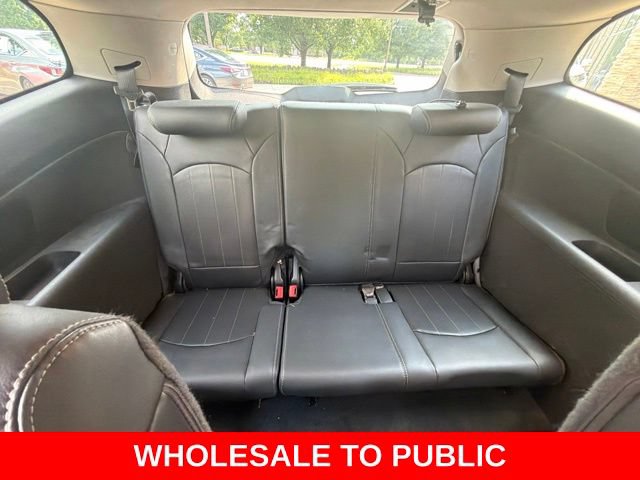 Used 2014 Chevrolet Traverse LTZ FWD image 31