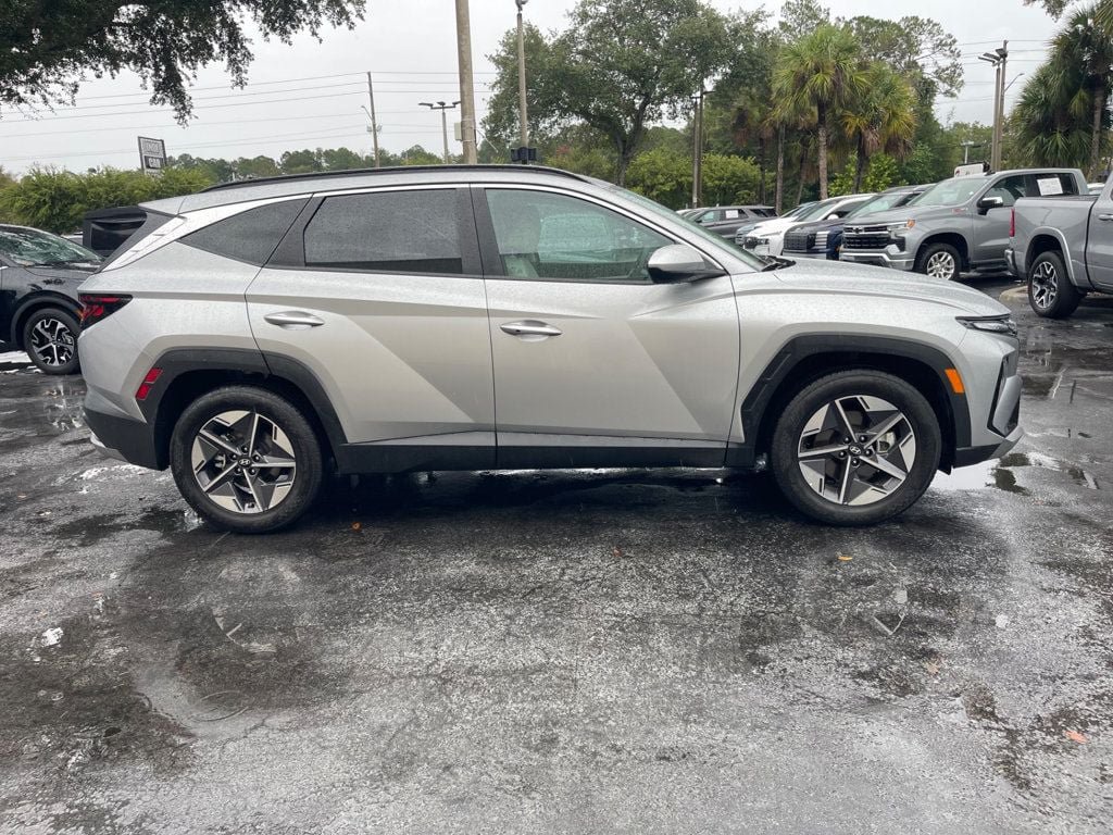 Used 2026 Hyundai Tucson SEL FWD image 7