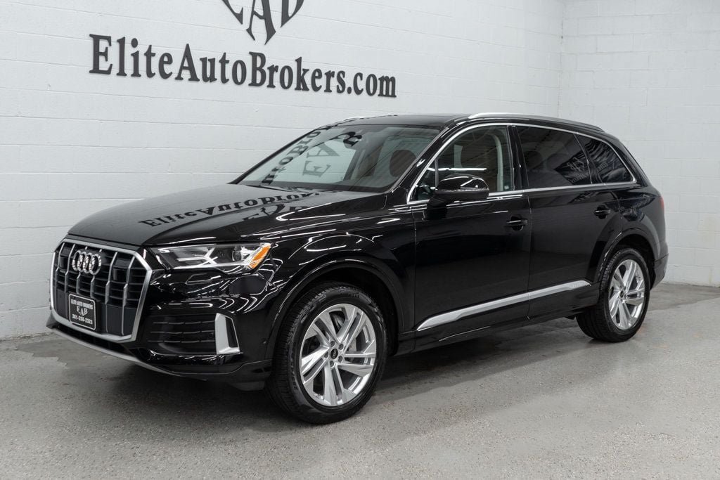 Used 2023 Audi Q7 2.0T Premium w/ Convenience Package AWD/4WD image 43