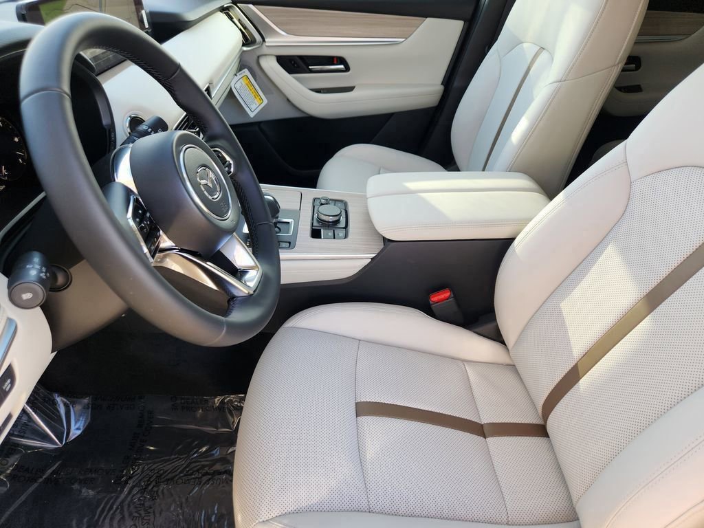 New 2026 MAZDA CX-90 3.3 Turbo w/ Premium Plus Pkg image 8