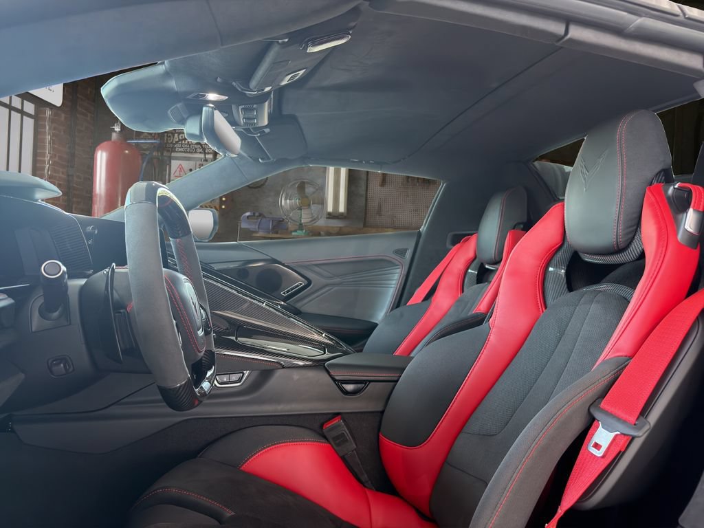 Used 2024 Chevrolet Corvette E-Ray AWD/4WD image 13