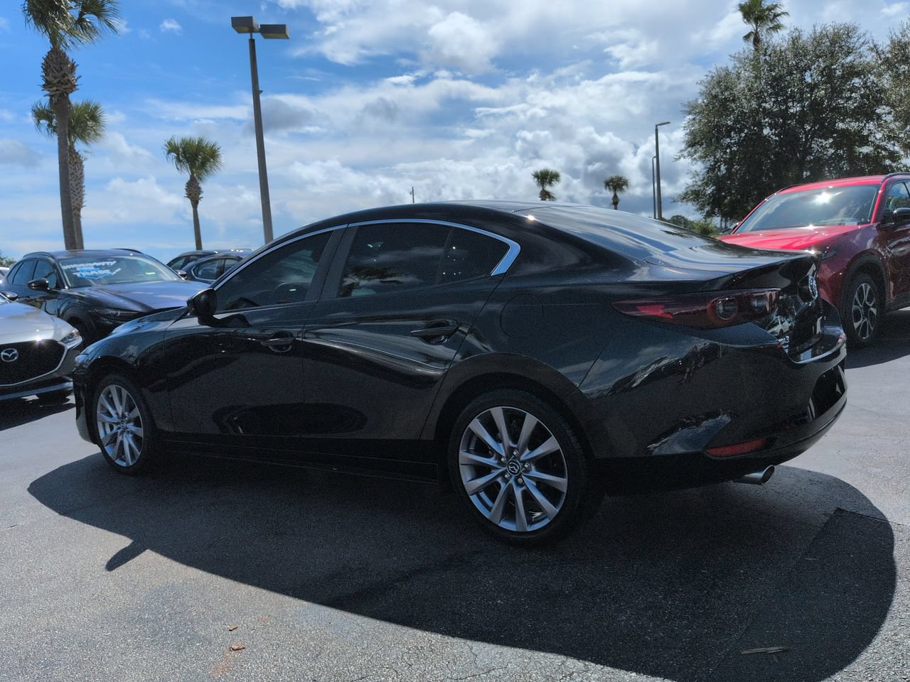 Used 2023 MAZDA MAZDA3 s FWD image 6