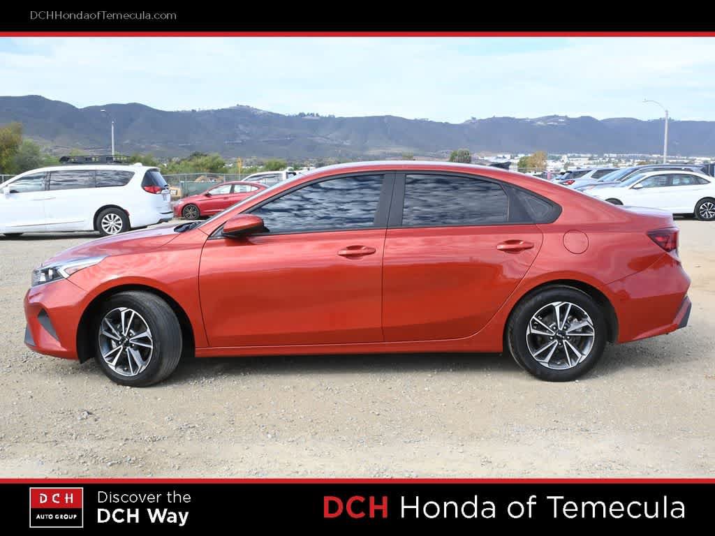 Used 2023 Kia Forte LXS FWD image 4