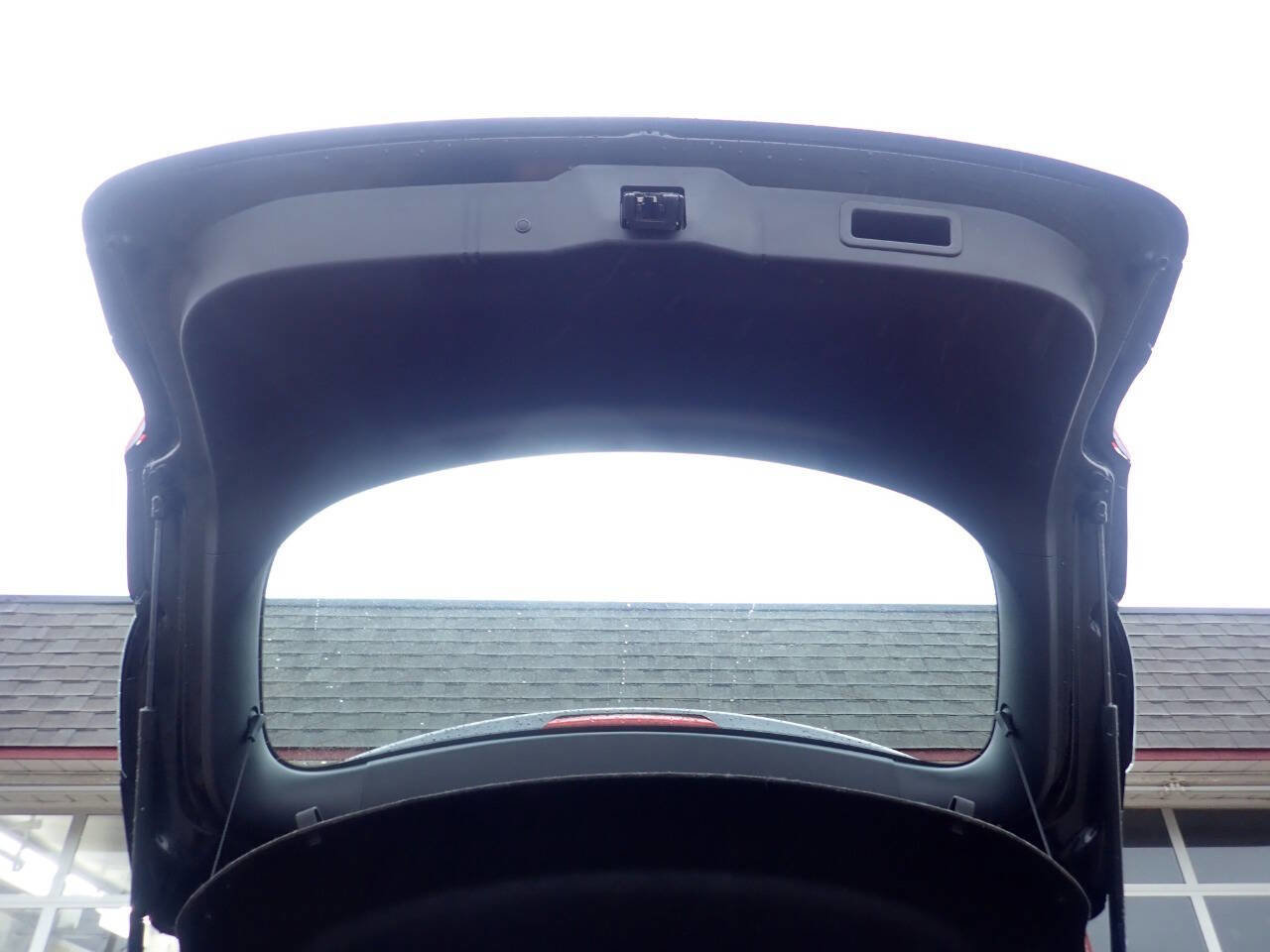 Used 2016 MAZDA MAZDA3 i Grand Touring image 25