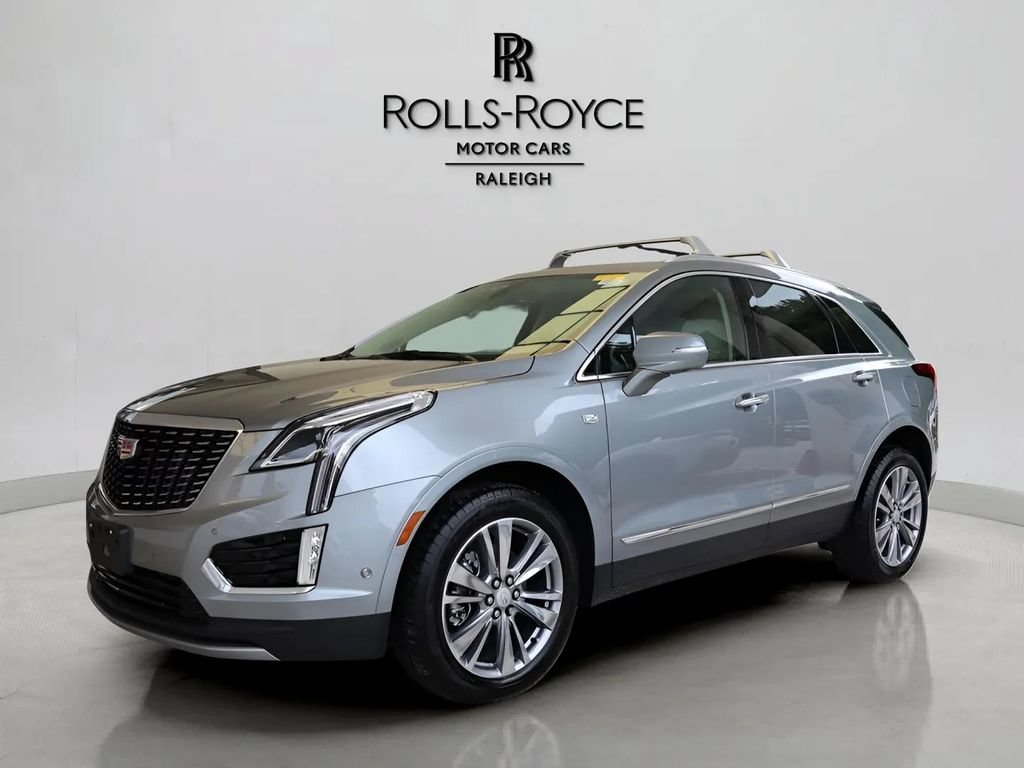 Used 2025 Cadillac XT5 Premium Luxury w/ Technology Package FWD image 1