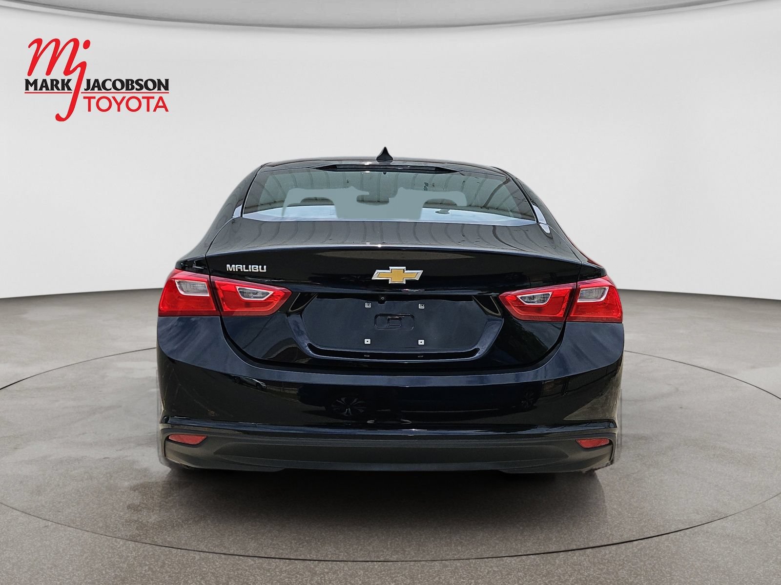 Used 2023 Chevrolet Malibu LS FWD image 10