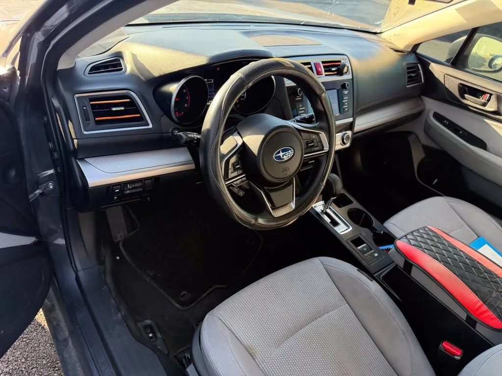 Used 2018 Subaru Legacy 2.5i AWD/4WD image 12