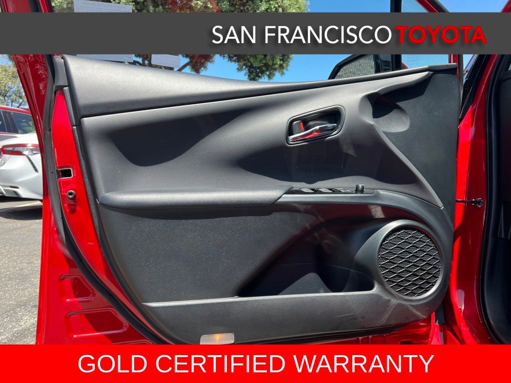 Certified 2020 Toyota Prius XLE w/ Premium Convenience Package FWD image 38