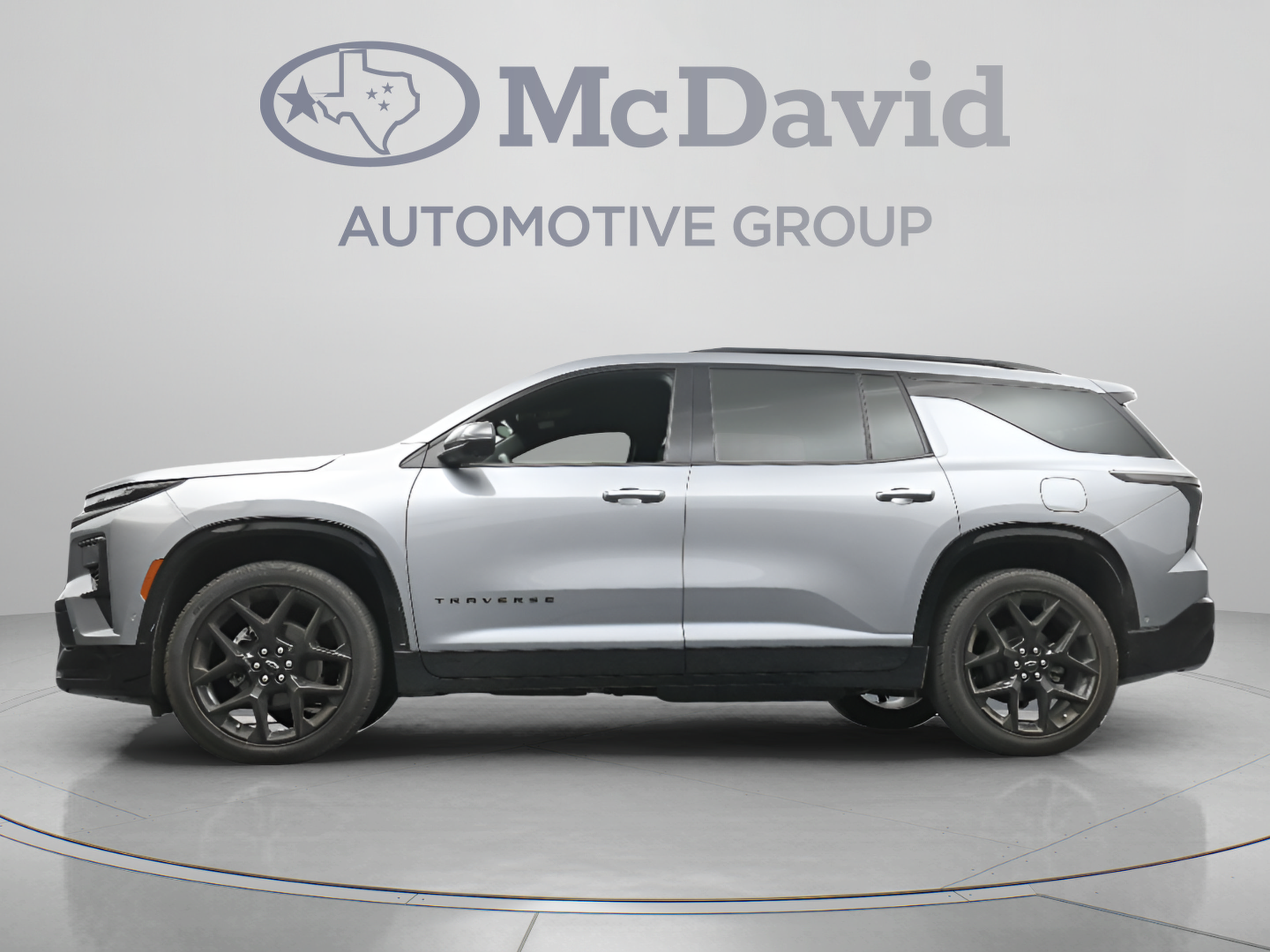 Used 2024 Chevrolet Traverse RS FWD image 29