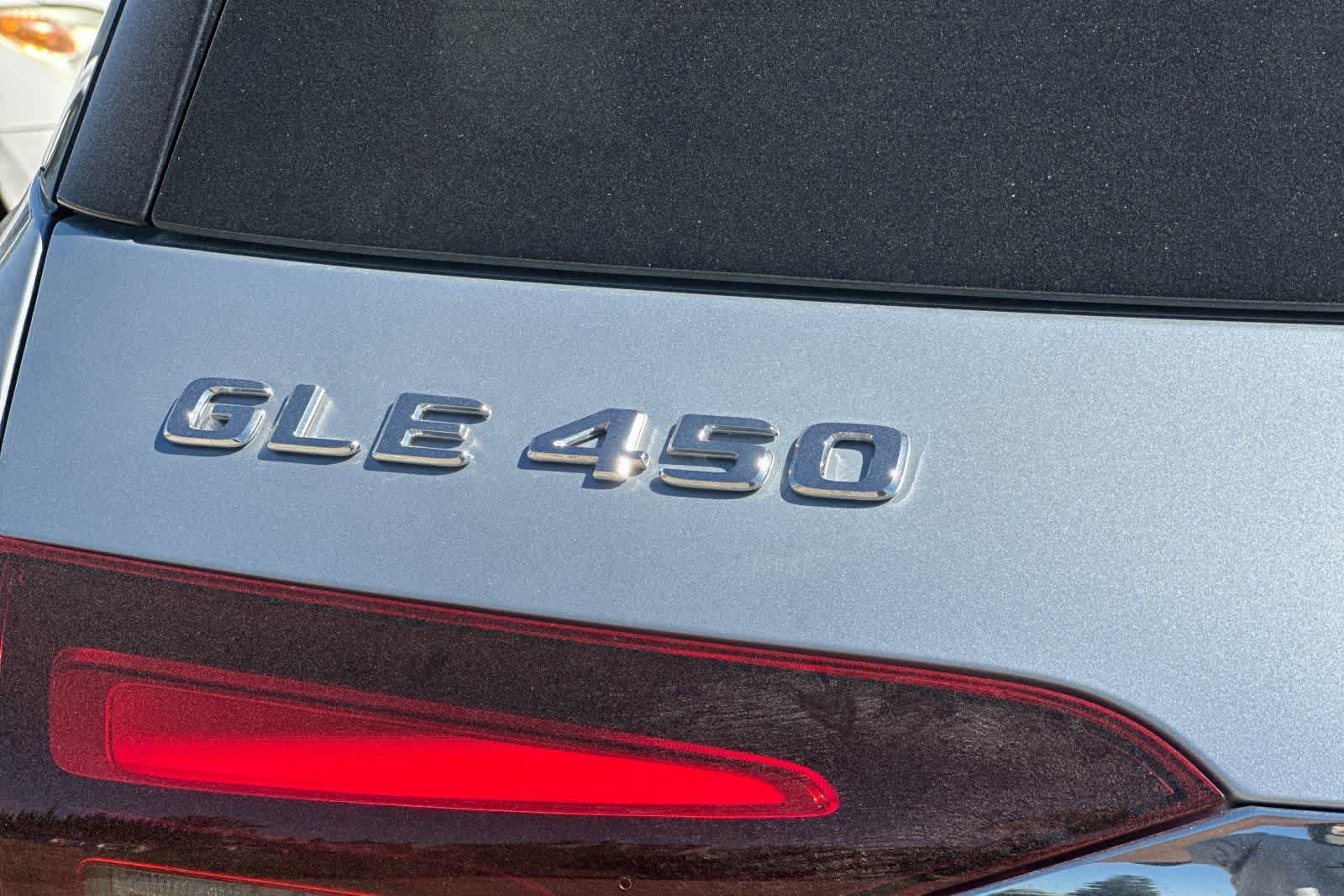 Used 2024 Mercedes-Benz GLE 450 4MATIC image 17