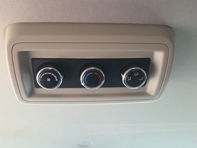 Used 2016 Dodge Grand Caravan SXT FWD image 19