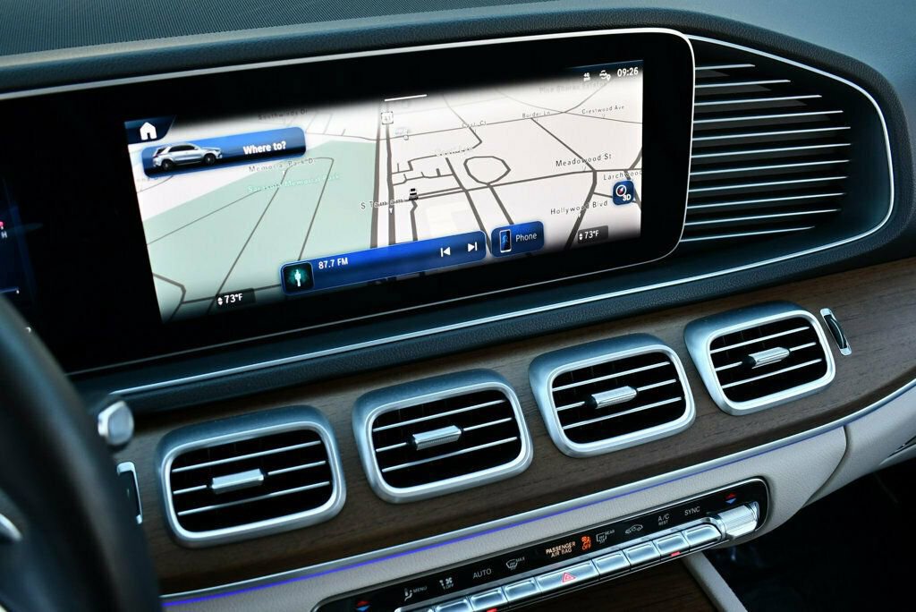 Used 2024 Mercedes-Benz GLE 450 4MATIC image 45