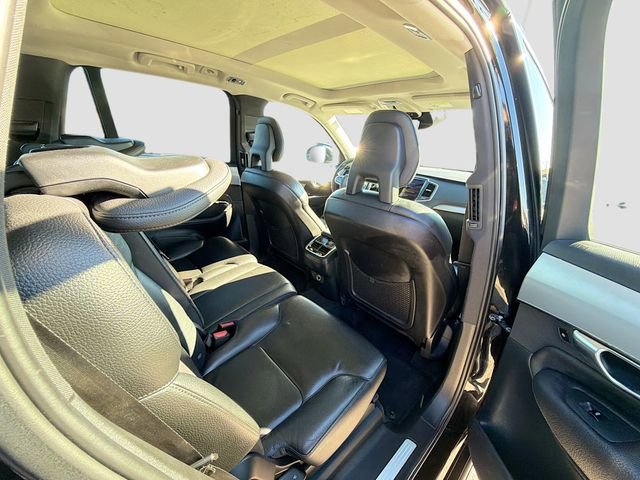 Used 2017 Volvo XC90 T6 Momentum w/ Vision Package image 28