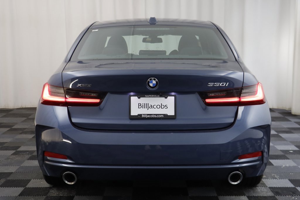 Certified 2025 BMW 330i xDrive Sedan image 15