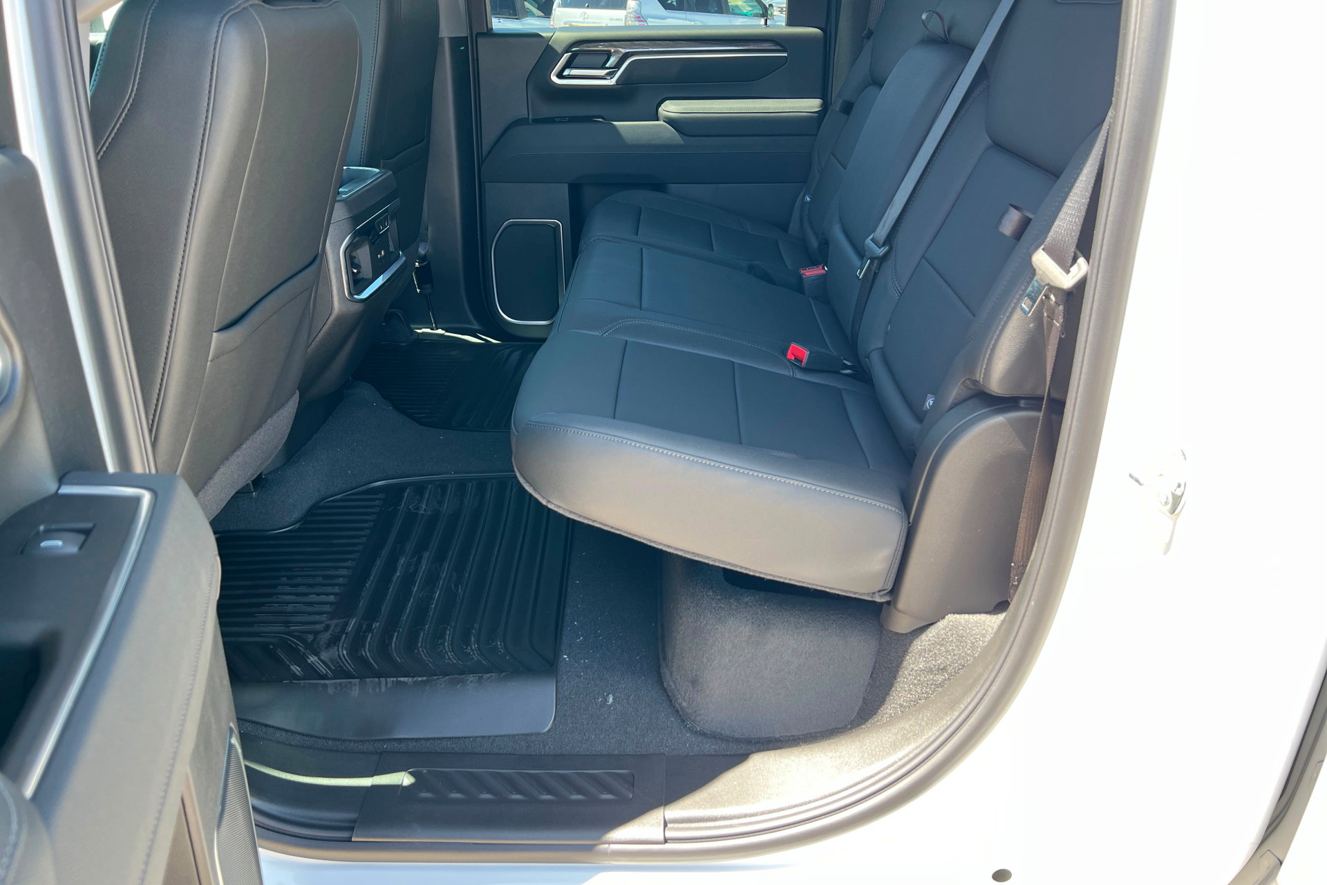 New 2026 Chevrolet Silverado 2500 LTZ w/ LTZ Plus Package AWD/4WD image 22