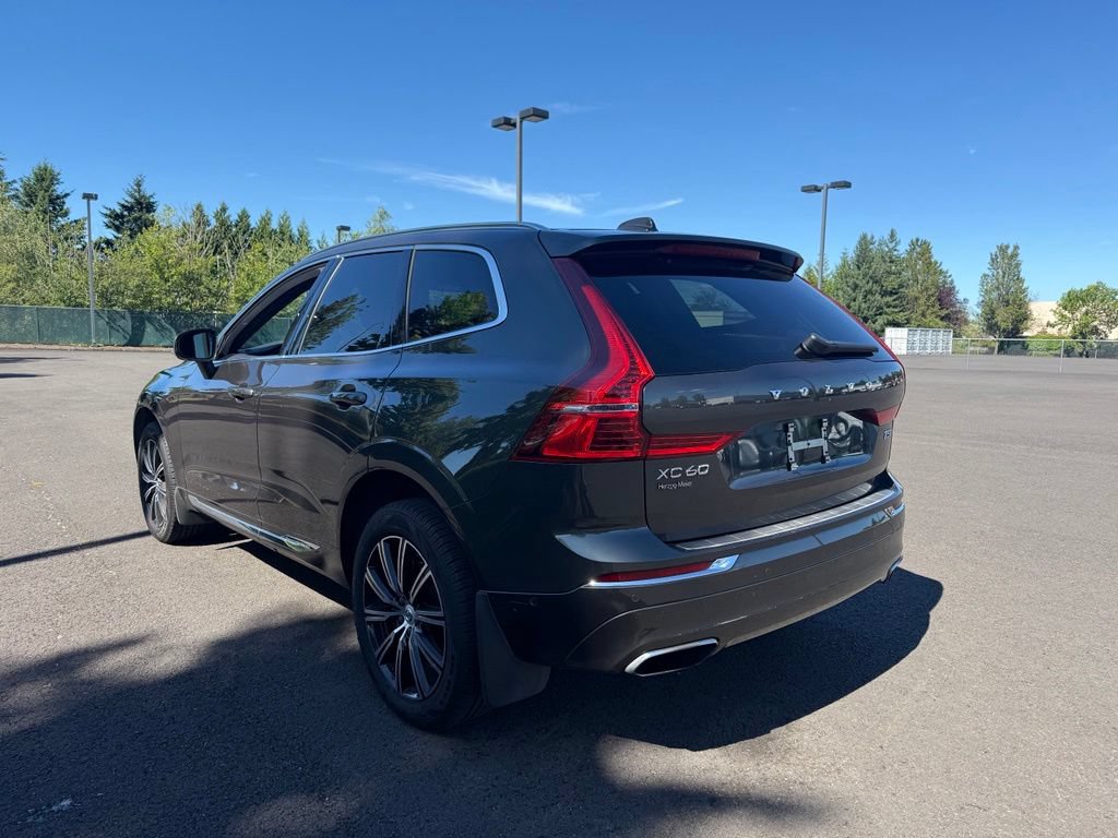 Used 2018 Volvo XC60 T5 Inscription w/ Luxury Seat Package AWD/4WD image 5