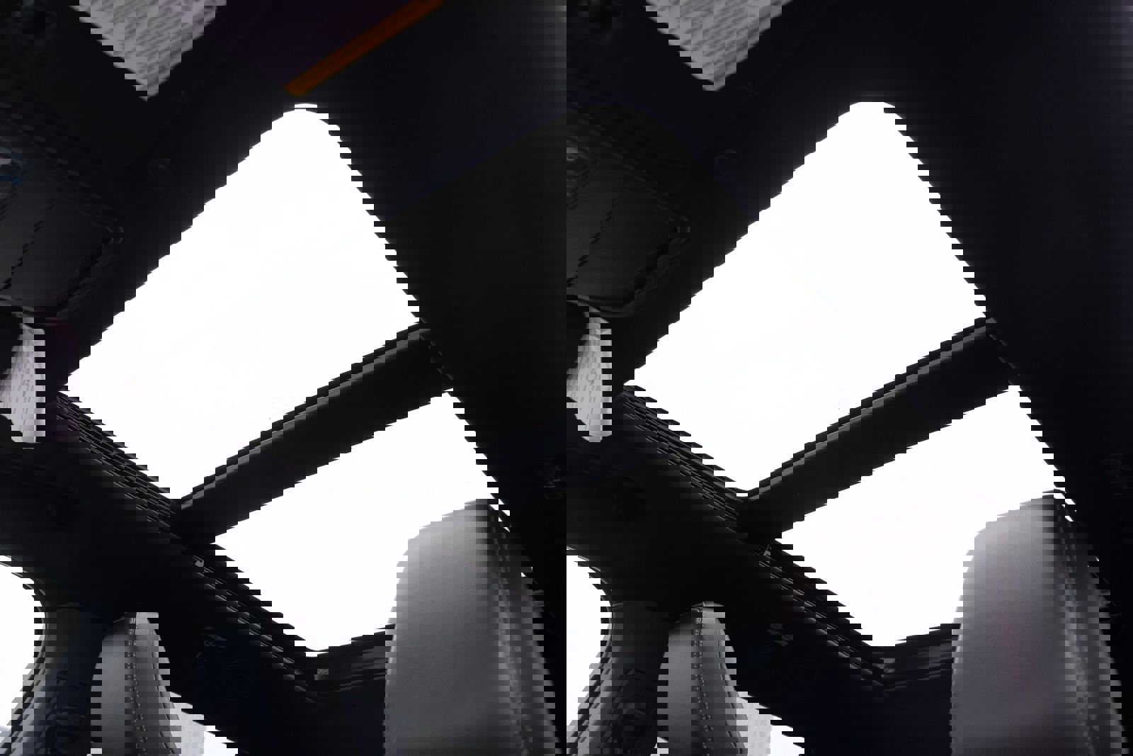 Used 2020 Ford Explorer XLT w/ Equipment Group 202A image 15