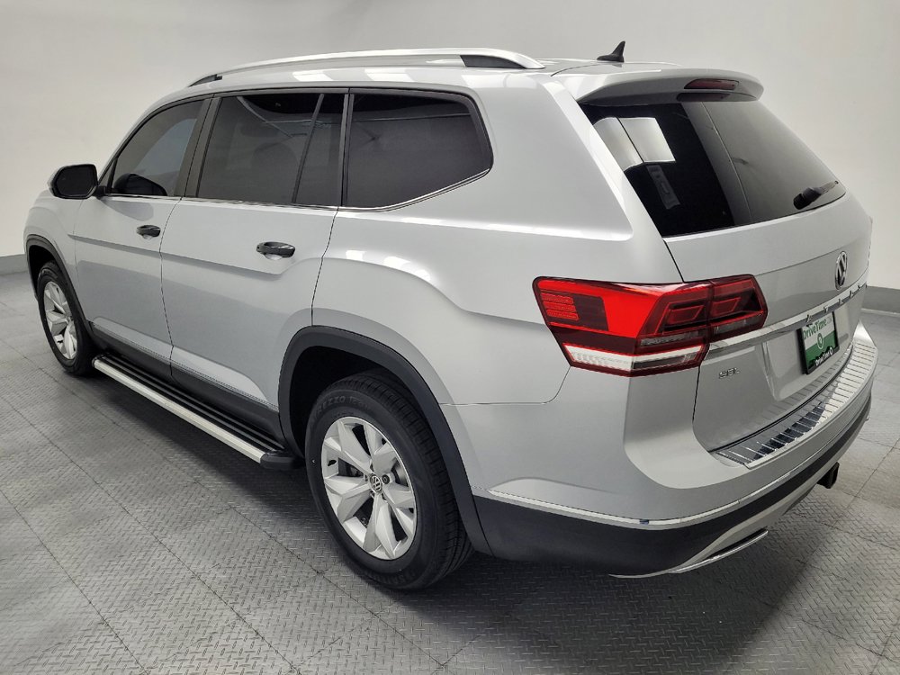 Used 2018 Volkswagen Atlas SEL FWD image 3