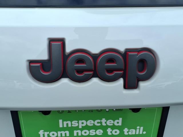 Certified 2019 Jeep Grand Cherokee Trailhawk AWD/4WD image 16