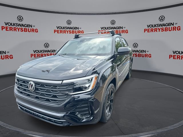 New 2026 Volkswagen Atlas Cross Sport SEL R-Line image 4