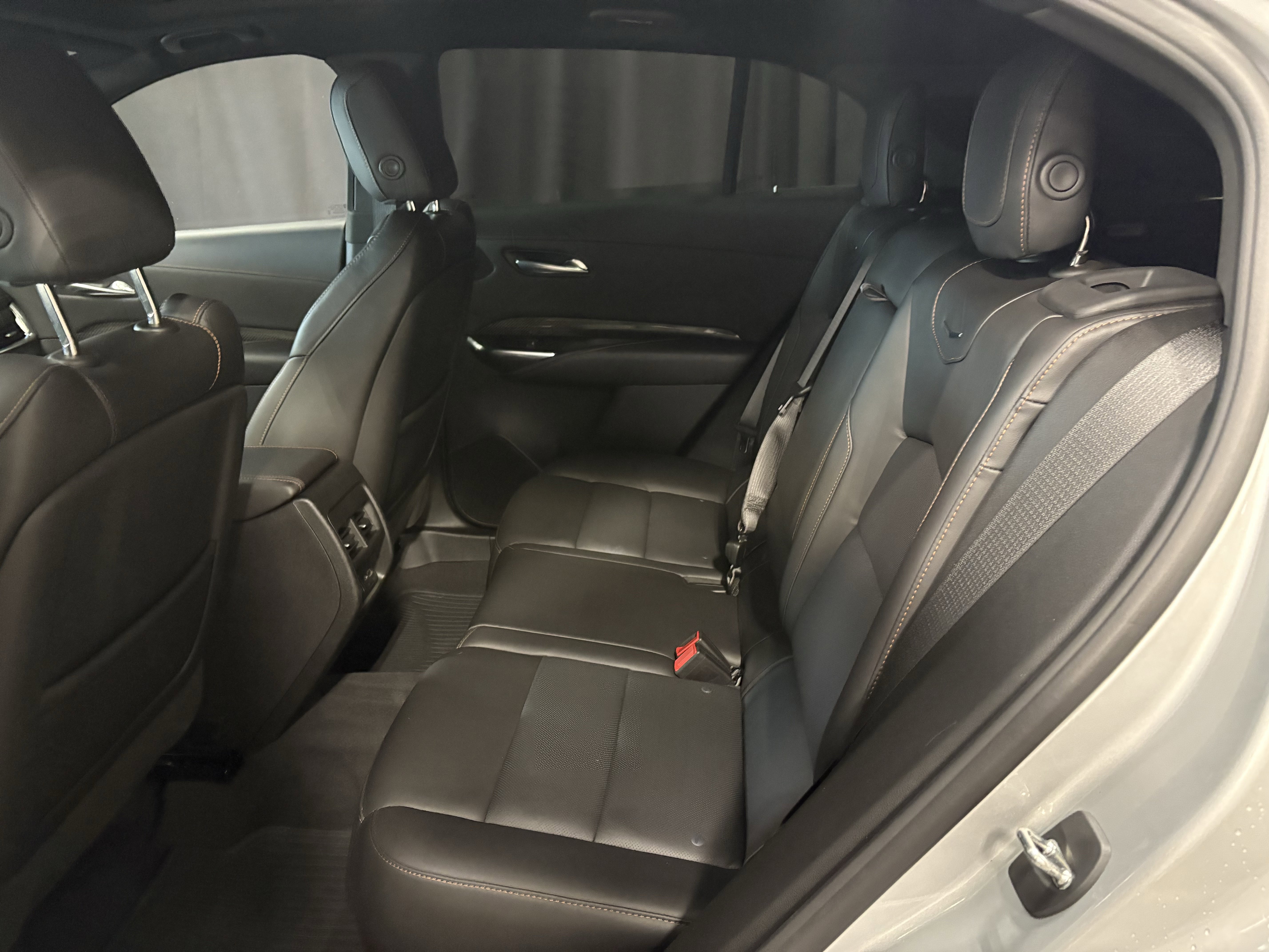 Used 2021 Cadillac XT4 Sport image 7