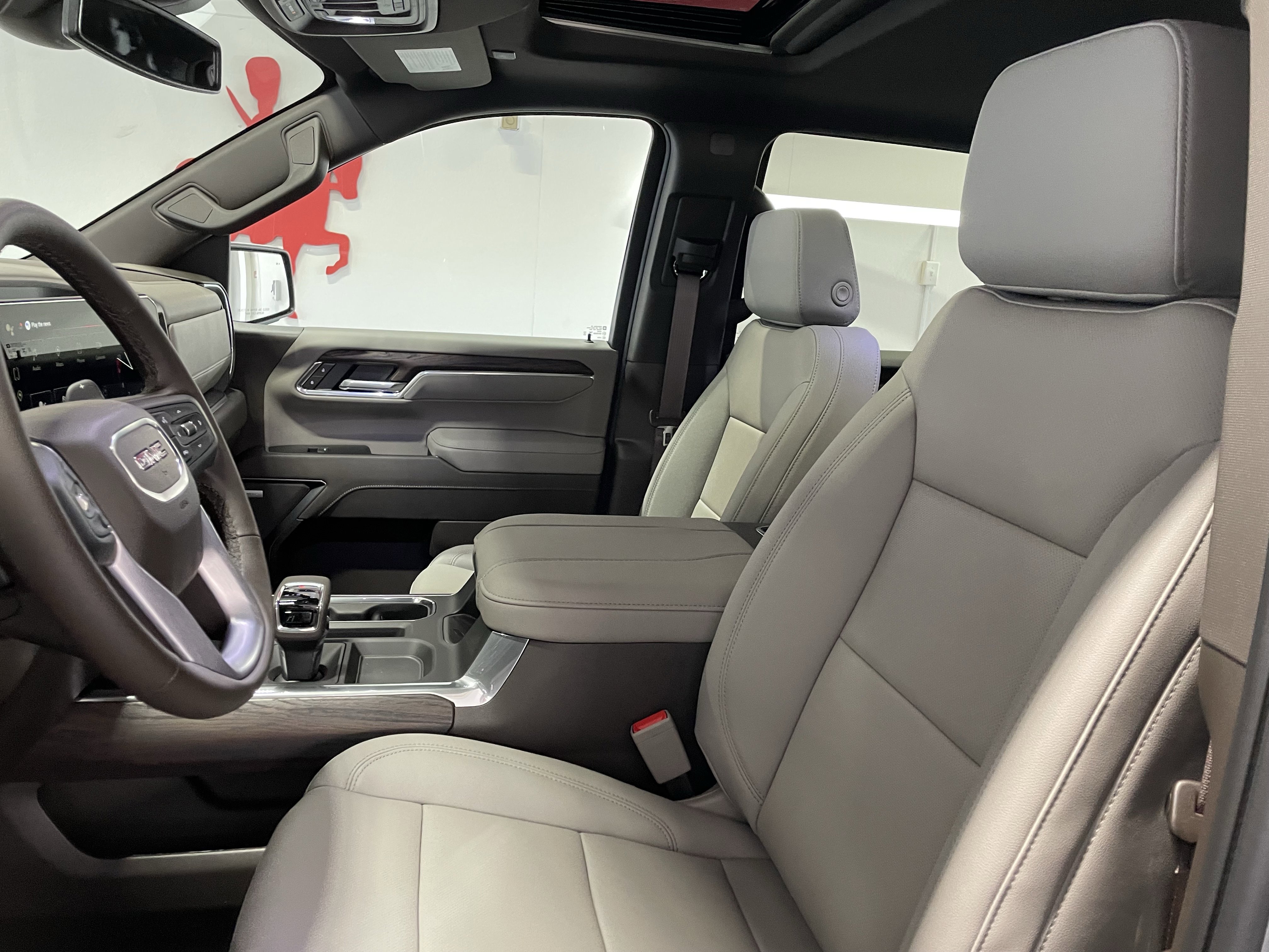 New 2026 GMC Sierra 1500 SLT w/ SLT Premium Plus Package image 12