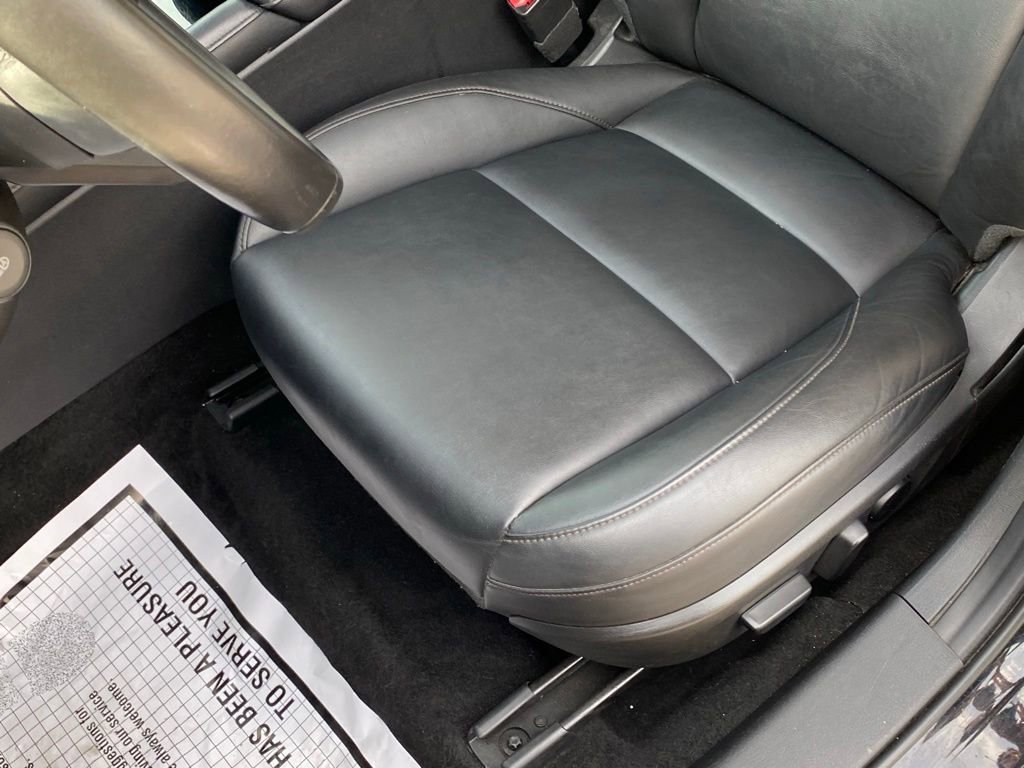 Used 2023 MAZDA MAZDA3 s FWD image 24