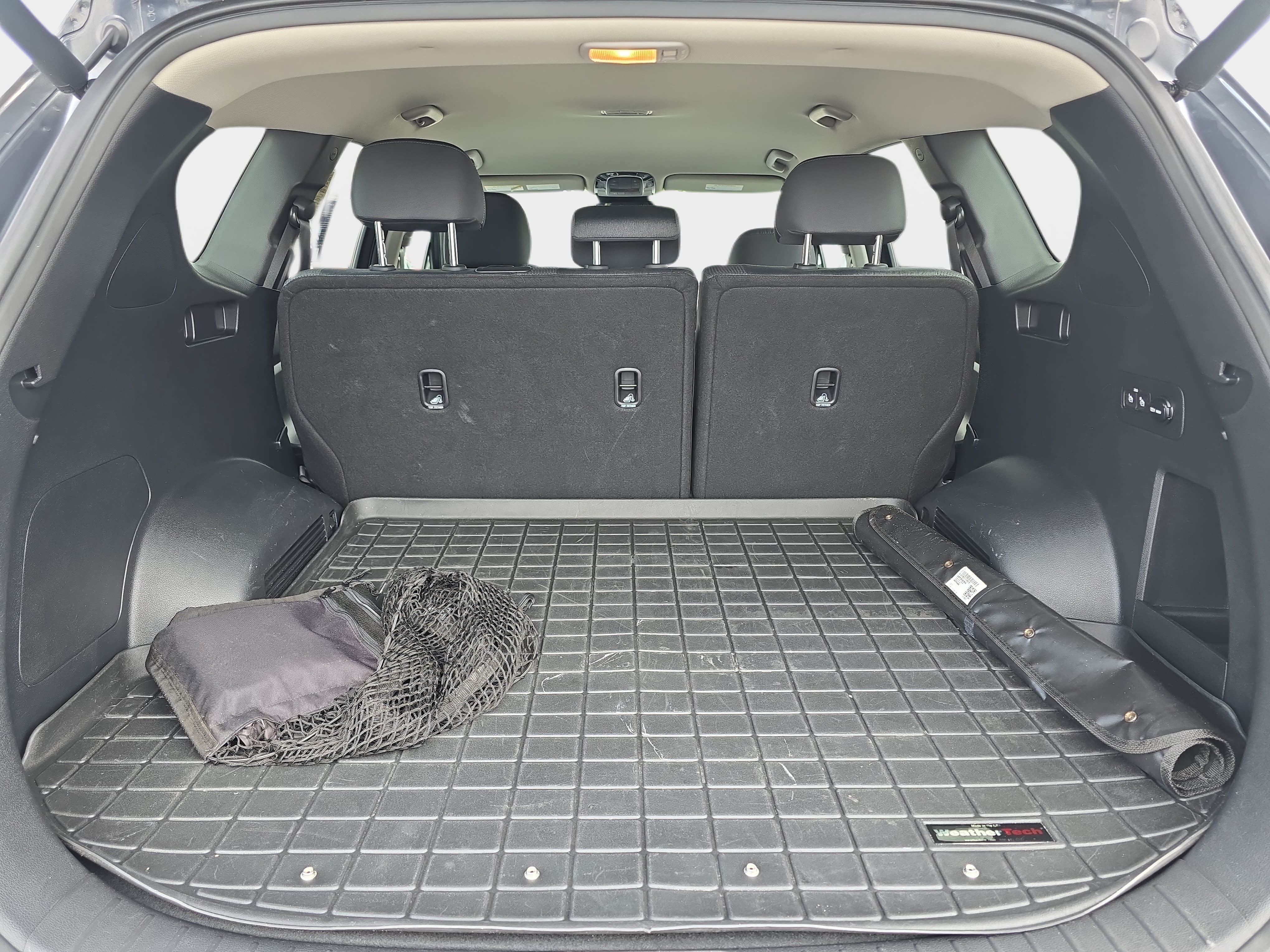 Used 2022 Hyundai Santa Fe XRT w/ Cargo Package FWD image 30