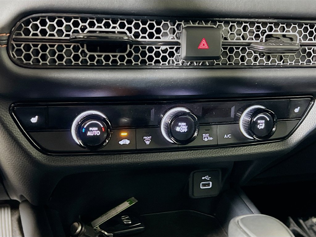Used 2025 Honda HR-V Sport image 14