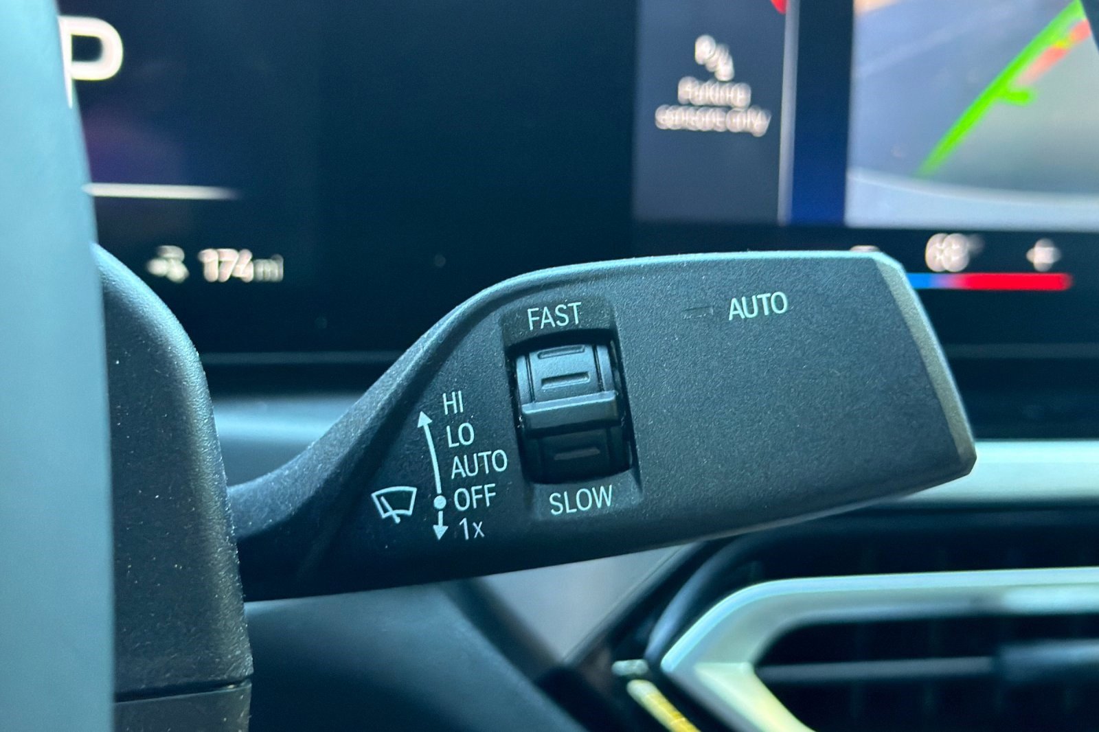 Used 2023 BMW i4 eDrive35 w/ Premium Package image 32