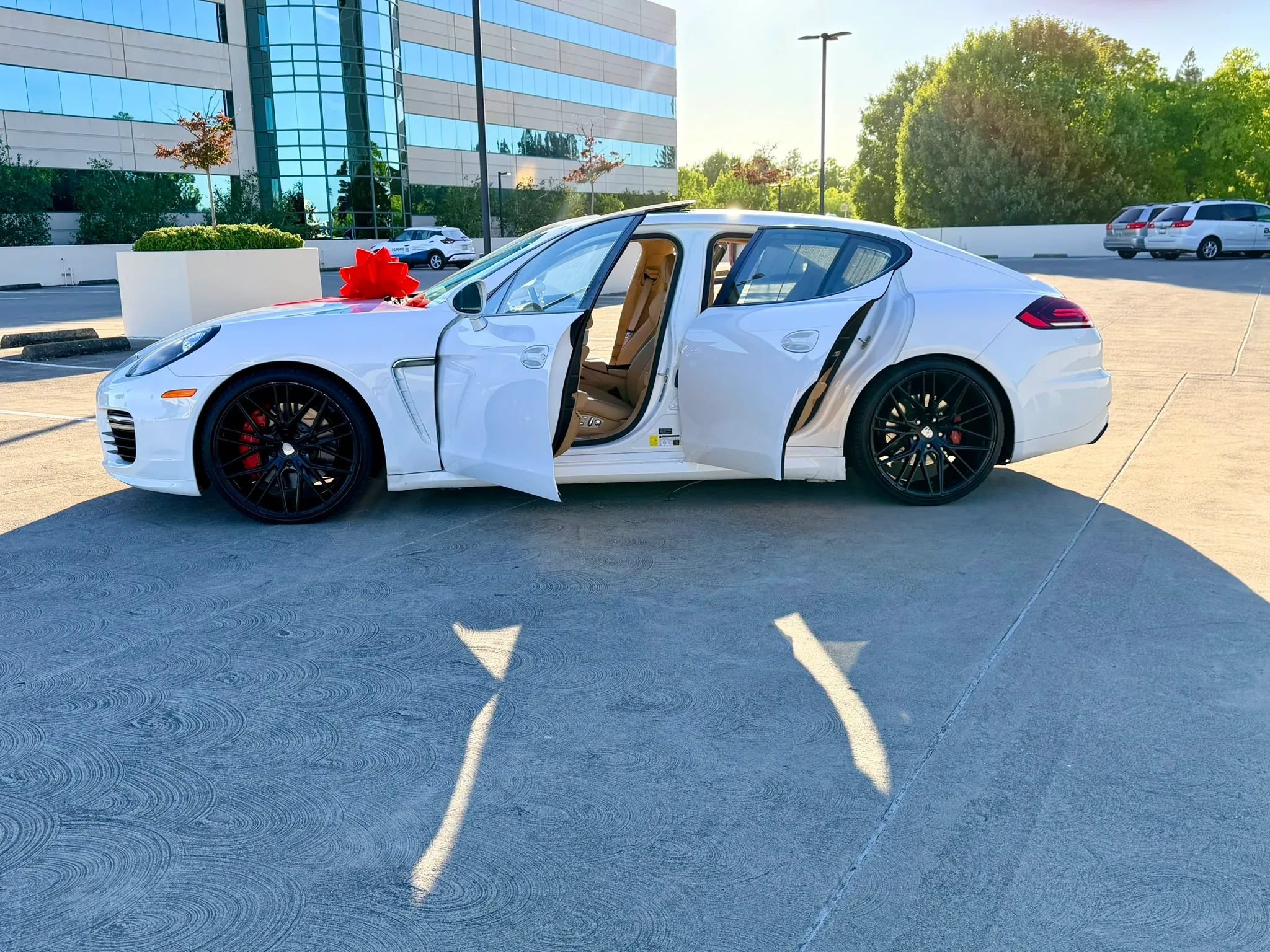 Used 2015 Porsche Panamera GTS AWD/4WD image 87